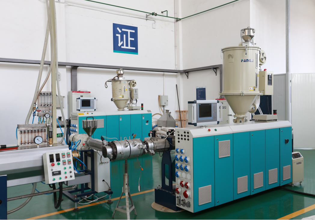 Torloju bakarreko estrusorearen mantentze-lanak