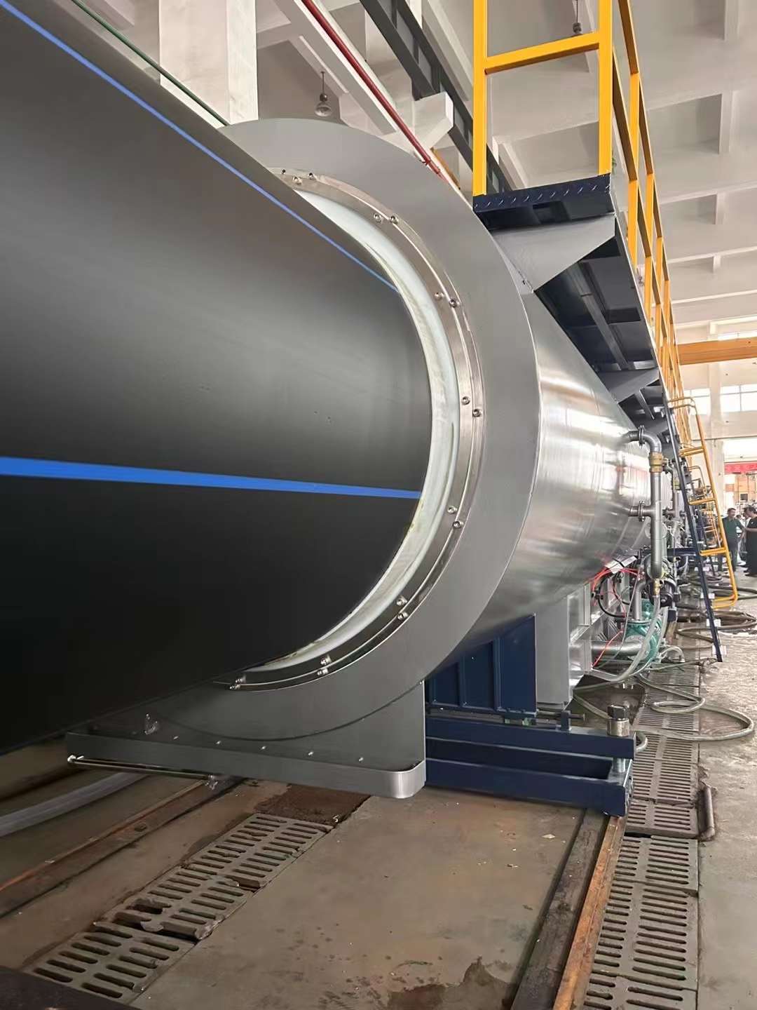 PVC Hodien eta PE Hodien Ekoizpenean gainazaleko zuloen arrazoien analisia