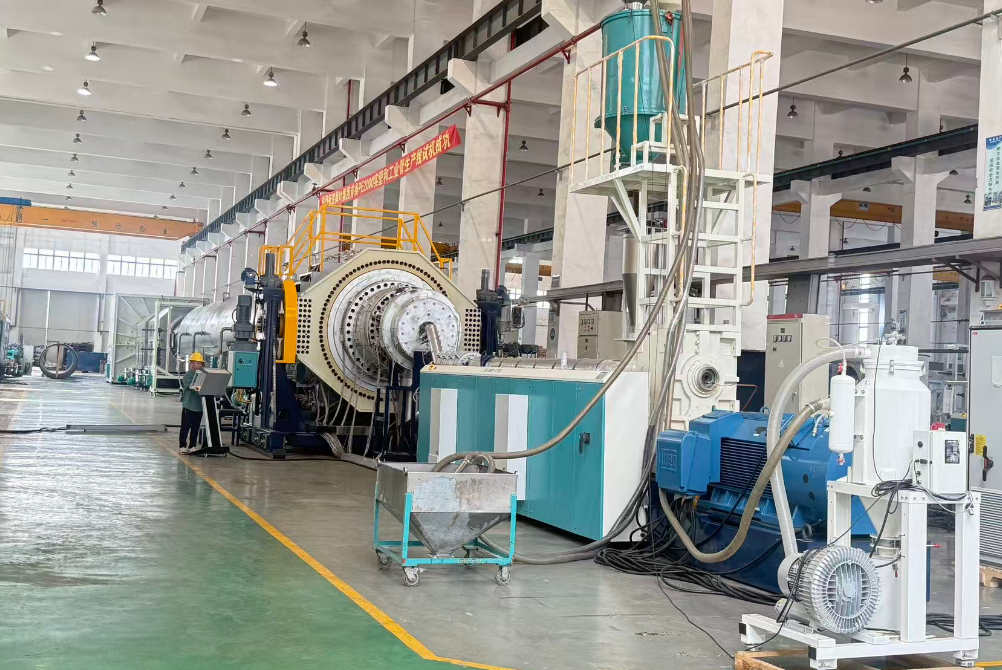 2000 mm-tik gorako diametro handiak dituzten PE hodien abiarazterako ekipamendurako eta ekoizpen teknologiarako funtsezko puntuak