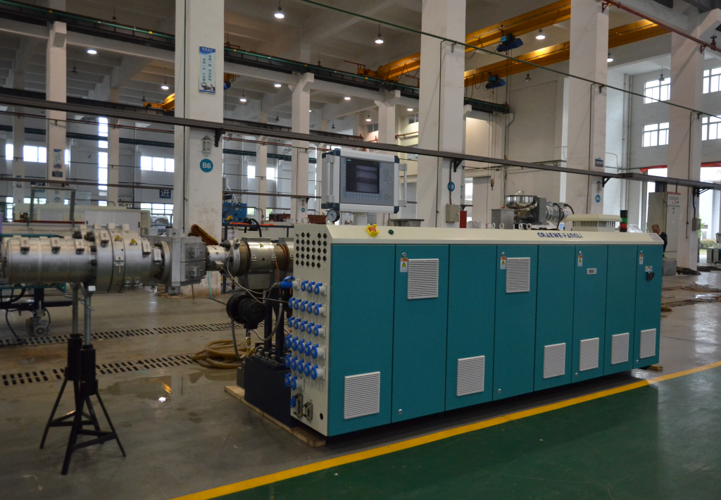 Fabrikatzaile profesionalek plastikozko extruder torlojuaren bizitza nola hobetu partekatzen dizute